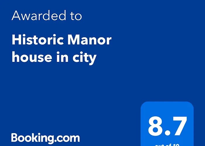Historic Manor House Sleeps 10, Free Parking