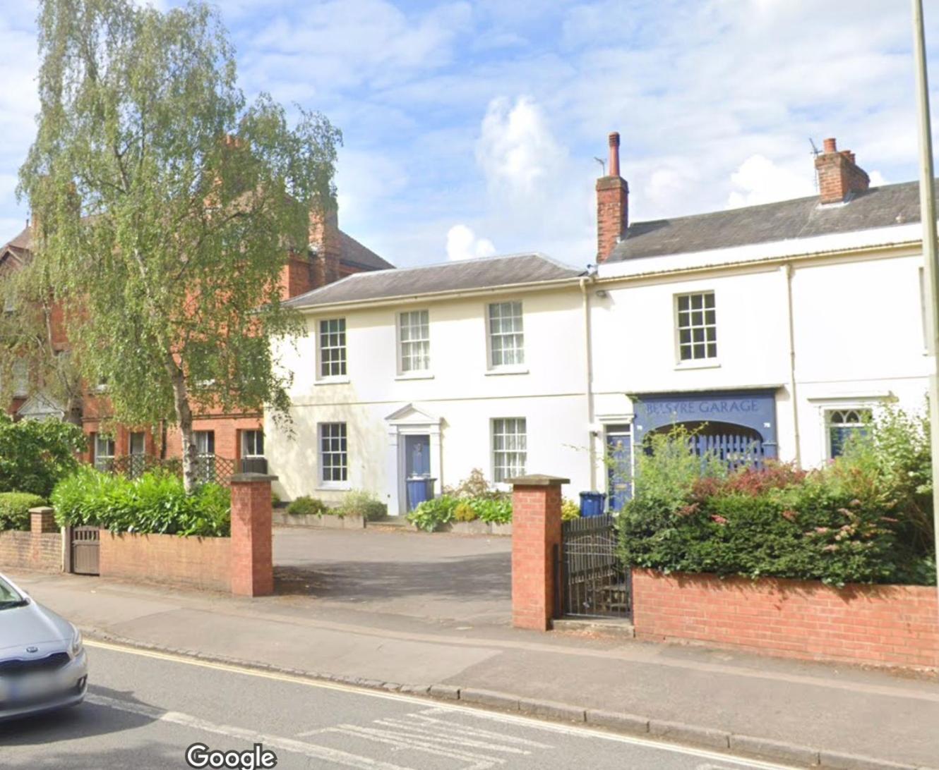 Historic Manor House Sleeps 10, Free Parking